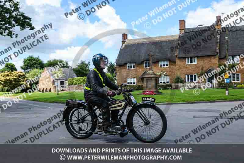 Vintage motorcycle club;eventdigitalimages;no limits trackdays;peter wileman photography;vintage motocycles;vmcc banbury run photographs